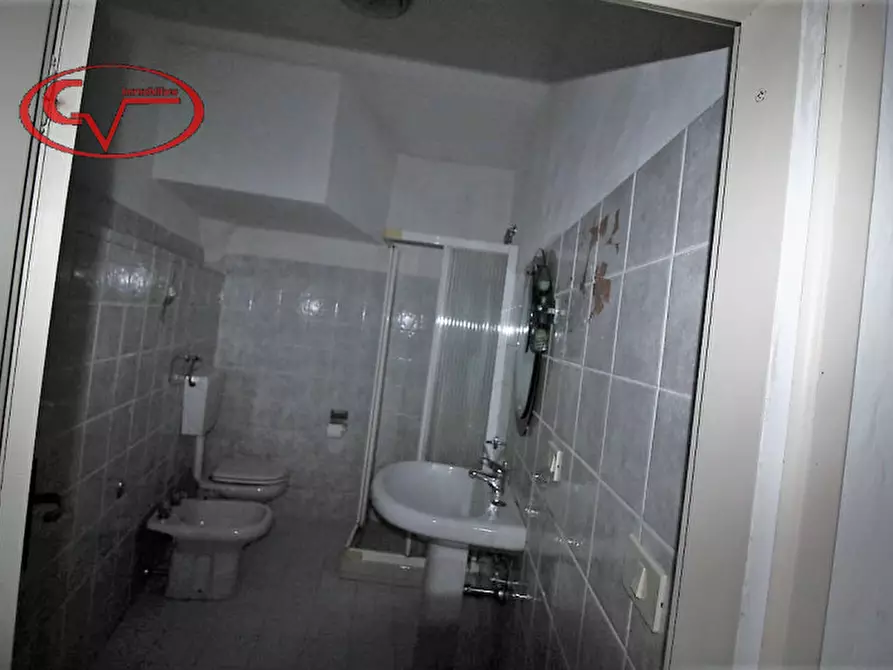 Immagine 12 di Villetta a schiera in vendita  a Montevarchi