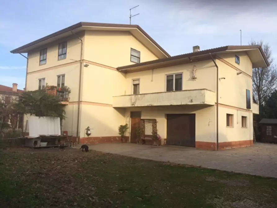 Immagine 1 di Casa indipendente in vendita  a Grumolo Delle Abbadesse