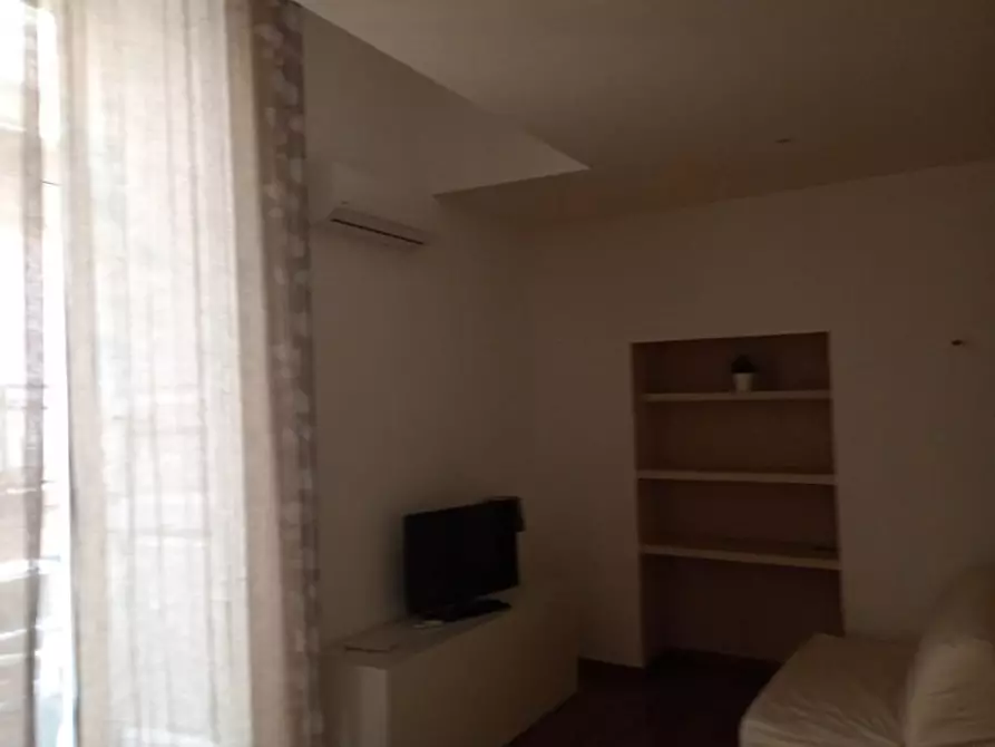 Immagine 14 di Appartamento in affitto  in Via Toledo a Napoli