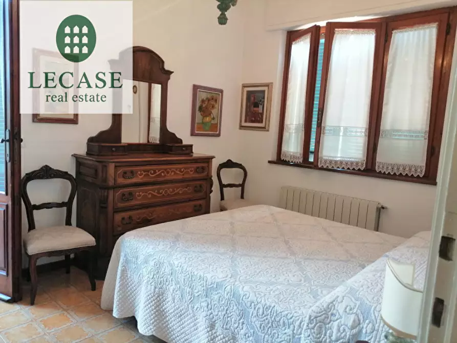 Immagine 24 di Villa in vendita  in via Carducci 17 a Forte Dei Marmi