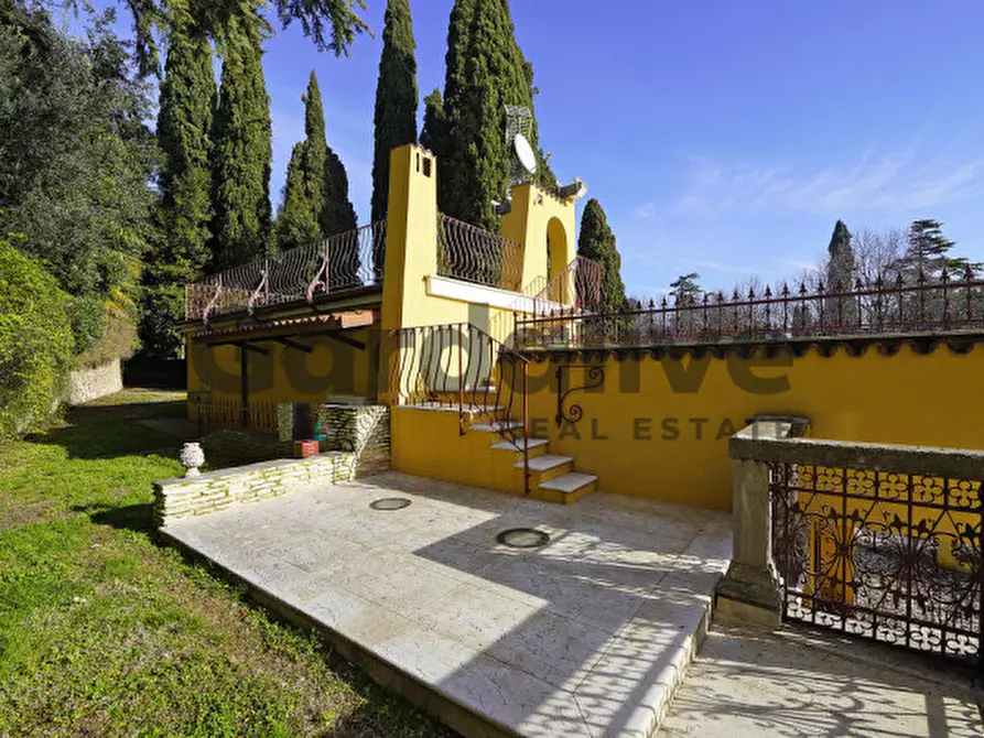 Immagine 8 di Villa in vendita  in Via Caio Valerio Catullo a Sirmione