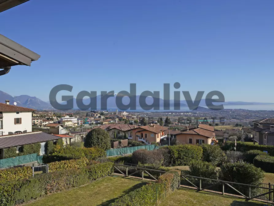 Immagine 4 di Appartamento in vendita  in Via Lago Lucone ,20 a Polpenazze Del Garda