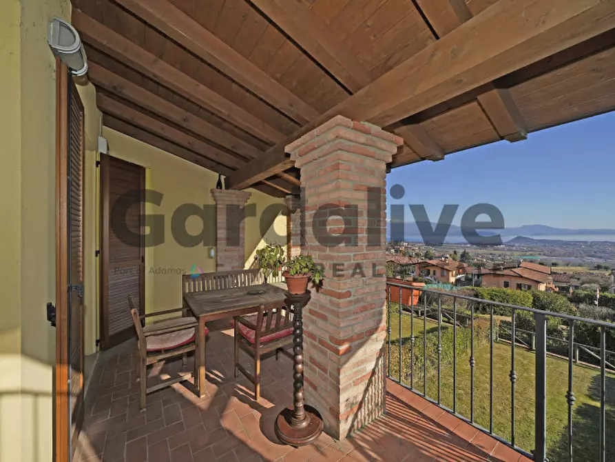 Immagine 11 di Appartamento in vendita  in Via Lago Lucone ,20 a Polpenazze Del Garda