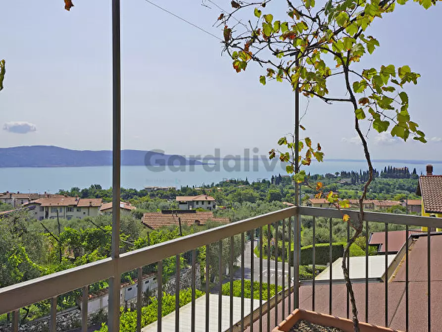 Immagine 1 di Casa bifamiliare in vendita  in Via Folino Cabiana 13 a Toscolano-Maderno