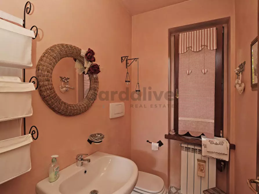 Immagine 25 di Casa bifamiliare in vendita  in Via Folino Cabiana 13 a Toscolano-Maderno