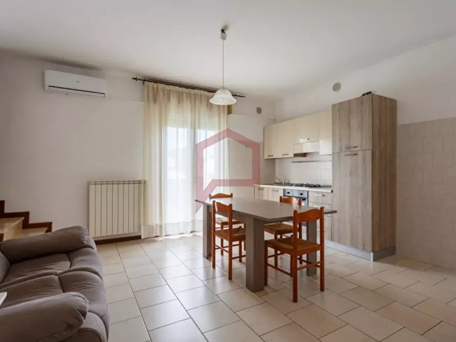 Immagine 1 di Casa trifamiliare in affitto  in Mestre a Venezia
