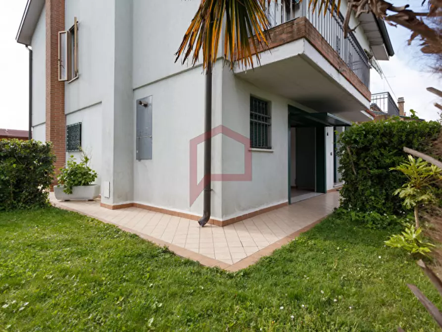 Immagine 25 di Casa trifamiliare in affitto  in Mestre a Venezia