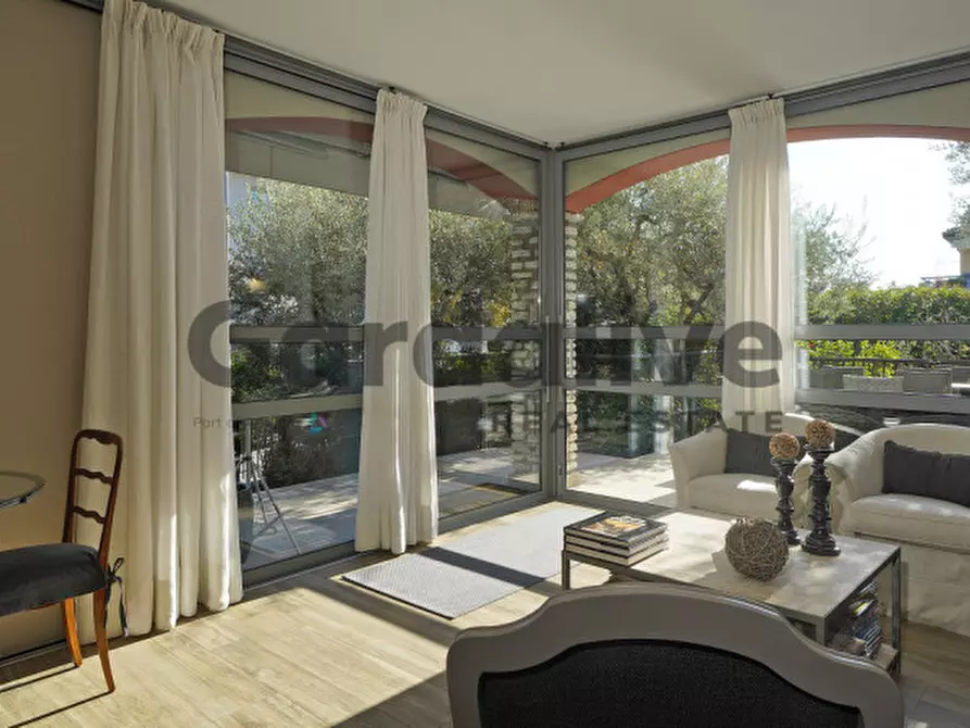 Immagine 10 di Casa bifamiliare in vendita  in Via San Remo 4 a Sirmione