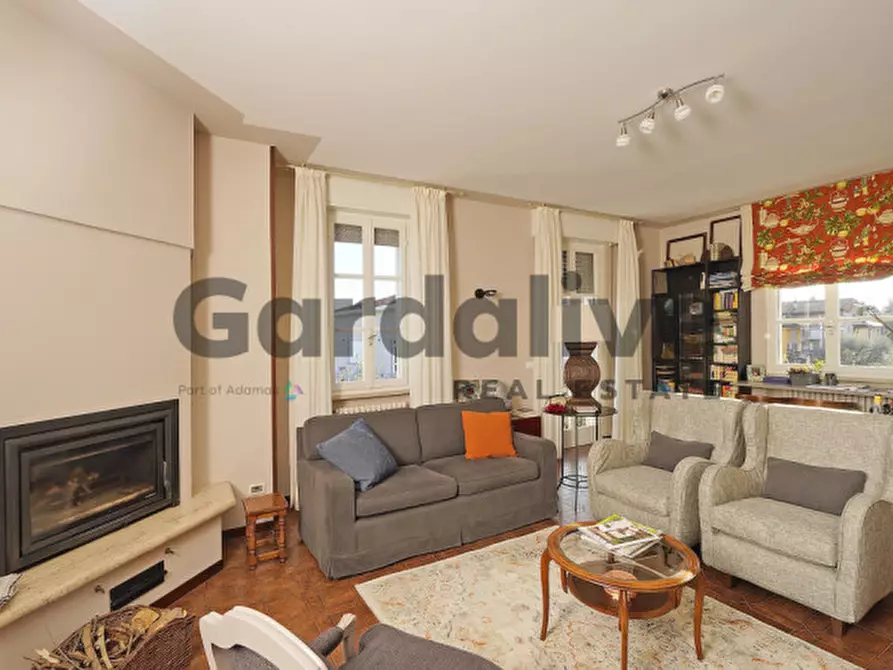 Immagine 29 di Casa bifamiliare in vendita  in Via San Remo 4 a Sirmione