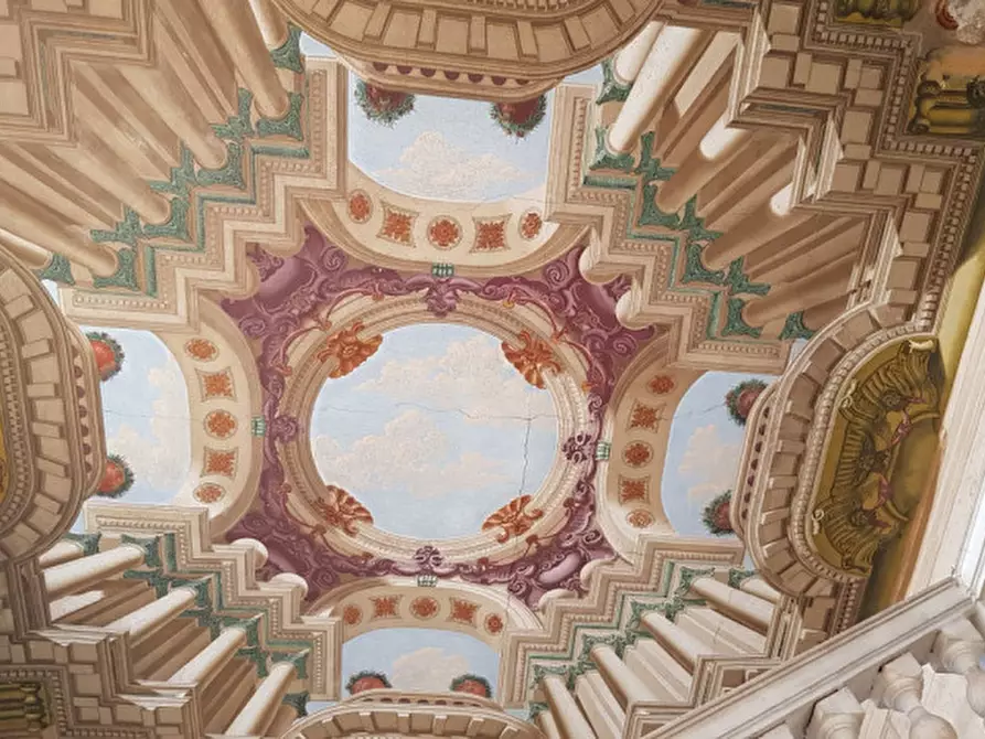 Immagine 13 di Villa in vendita  in Via Ponte a Malo