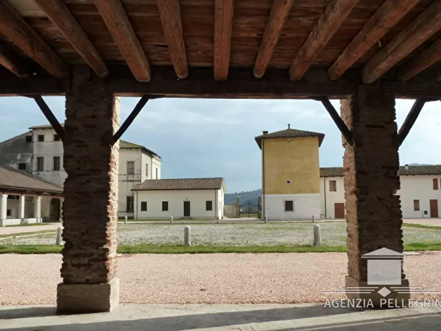 Immagine 19 di Villa in vendita  in Via Ponte a Malo