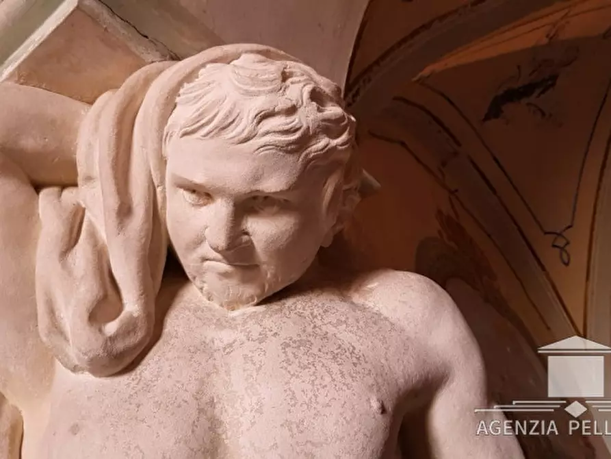 Immagine 23 di Villa in vendita  in Via Ponte a Malo