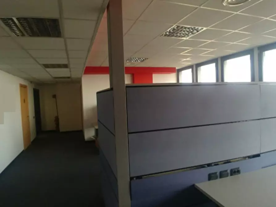 Immagine 22 di Ufficio in affitto  in VIA VERDI G. a Caponago