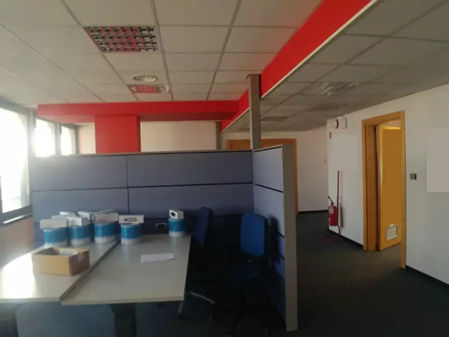 Immagine 24 di Ufficio in affitto  in VIA VERDI G. a Caponago
