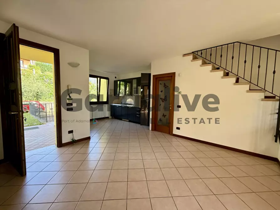 Immagine 7 di Casa bifamiliare in vendita  in Via Lago Lucone a Polpenazze Del Garda