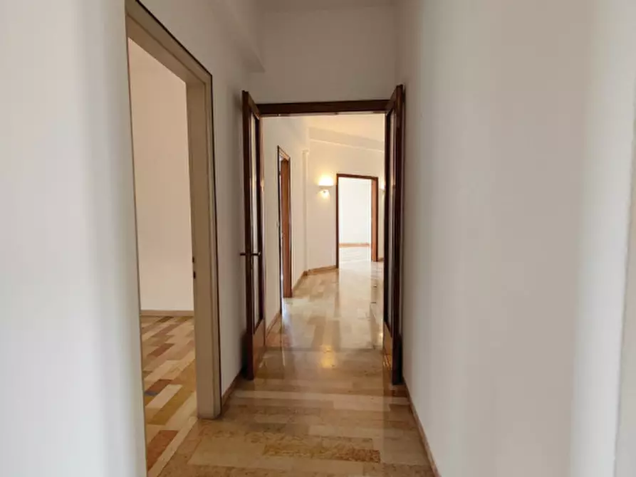 Immagine 14 di Appartamento in affitto  in Contrà Mure Pallamaio a Vicenza
