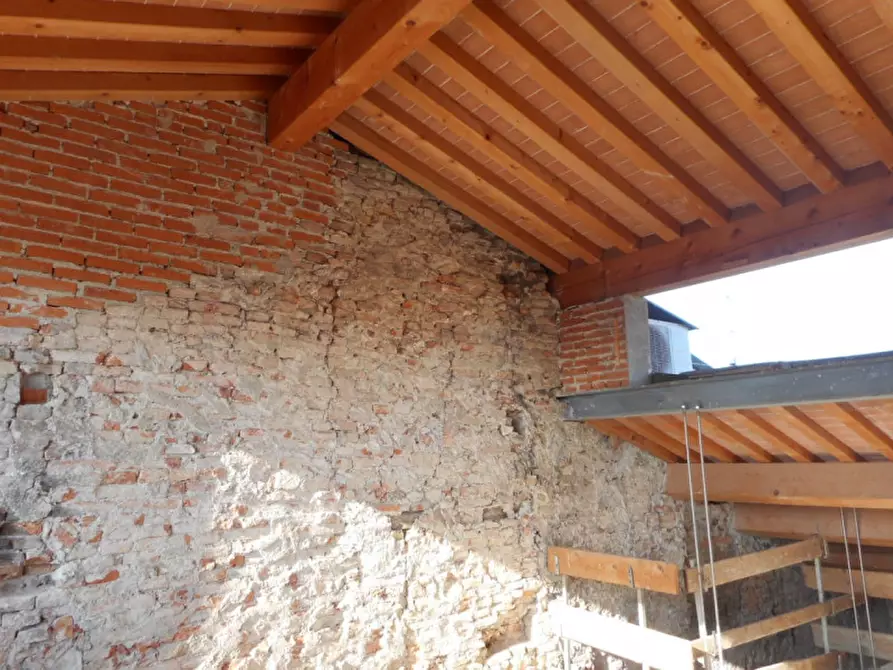 Immagine 19 di Appartamento in vendita  in contrà s.domenico a Vicenza