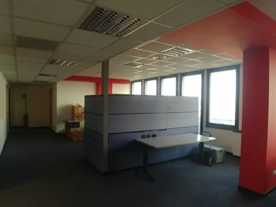 Immagine 21 di Ufficio in affitto  in VIA VERDI G. a Caponago