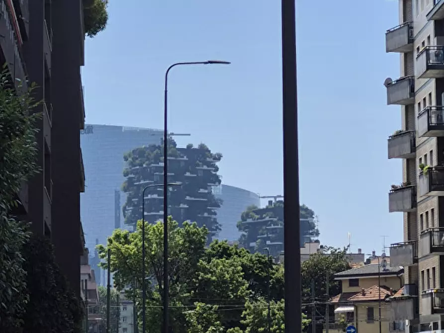 Immagine 1 di Appartamento in vendita  in via taramelli a Milano