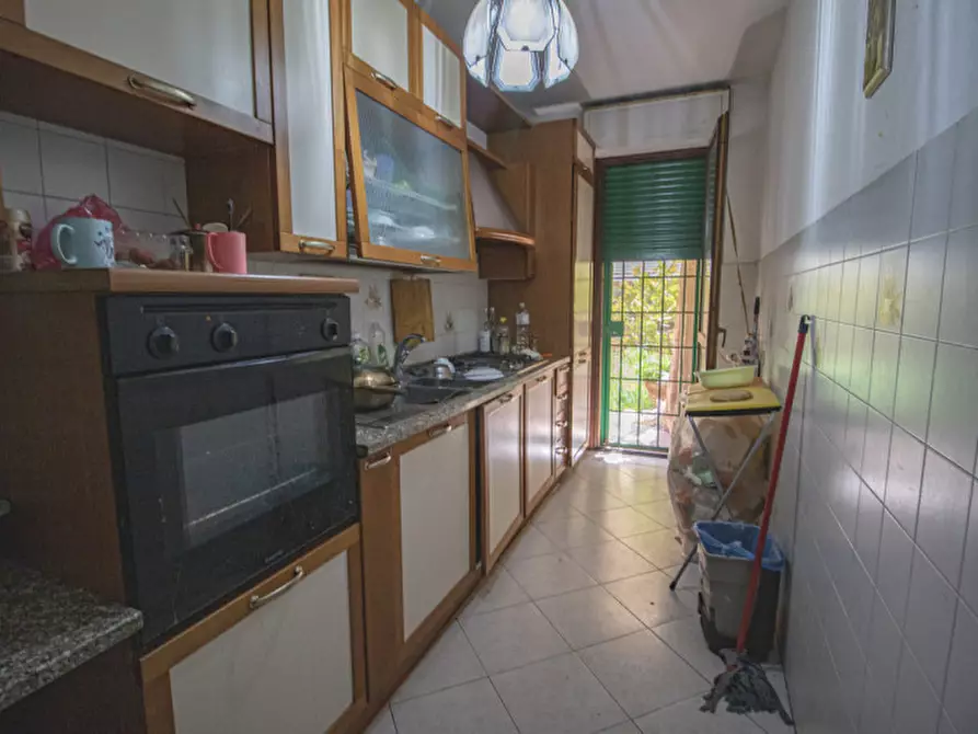 Immagine 1 di Appartamento in vendita  a Prato