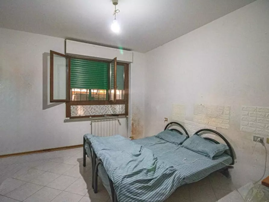 Immagine 8 di Appartamento in vendita  a Prato