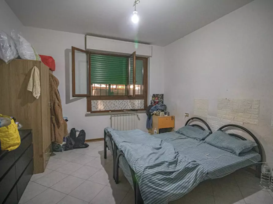 Immagine 10 di Appartamento in vendita  a Prato