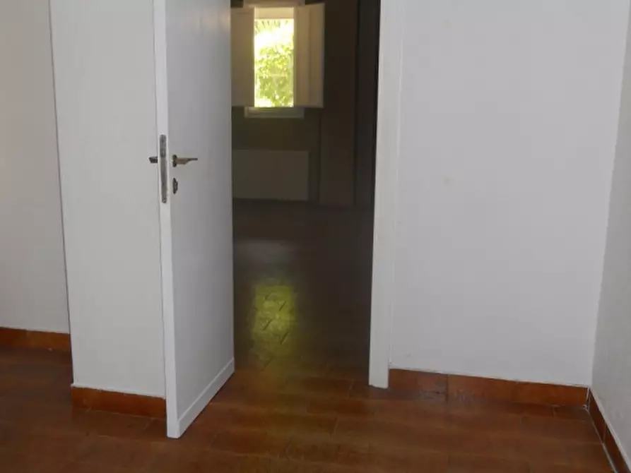 Immagine 7 di Ufficio in vendita  in via bligny a Cagliari