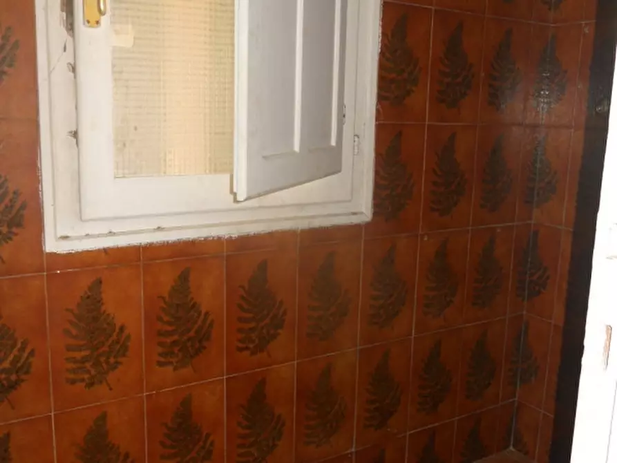 Immagine 11 di Ufficio in vendita  in via bligny a Cagliari