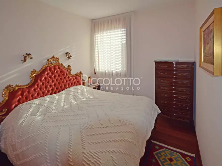 Immagine 22 di Villa in vendita  in Via Foresto Vecchio a Asolo