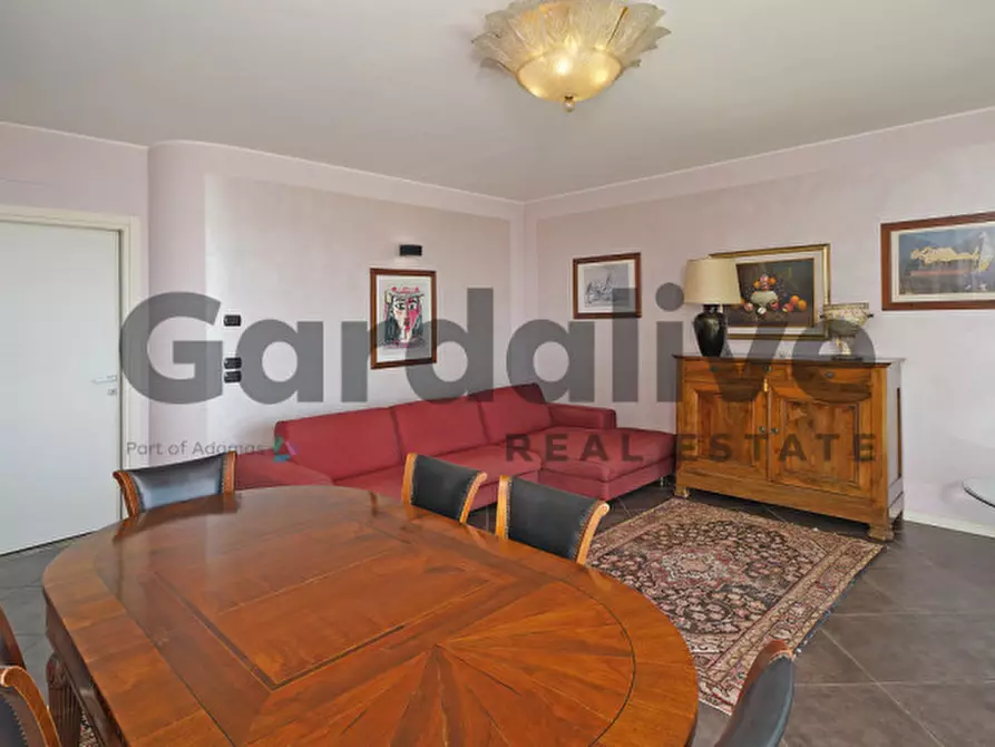 Immagine 27 di Villa in vendita  in Via Monte Tapino a Padenghe Sul Garda