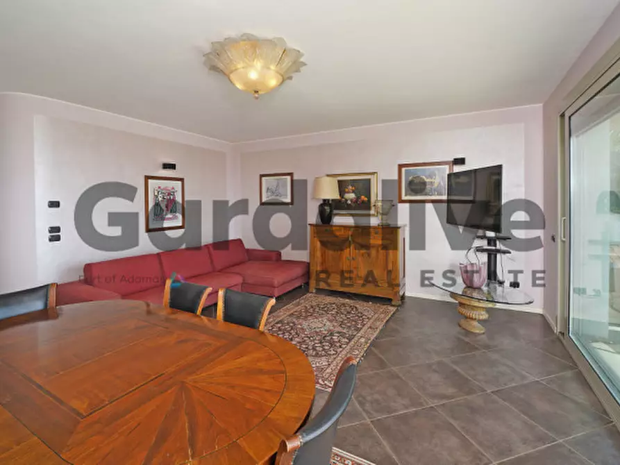 Immagine 29 di Villa in vendita  in Via Monte Tapino a Padenghe Sul Garda