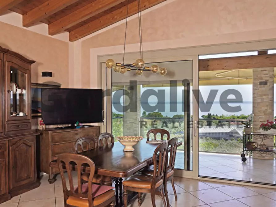 Immagine 44 di Villa in vendita  in Via Monte Tapino a Padenghe Sul Garda