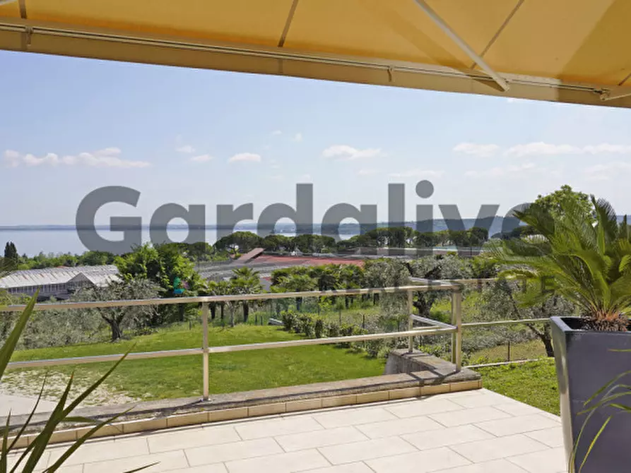 Immagine 47 di Villa in vendita  in Via Monte Tapino a Padenghe Sul Garda