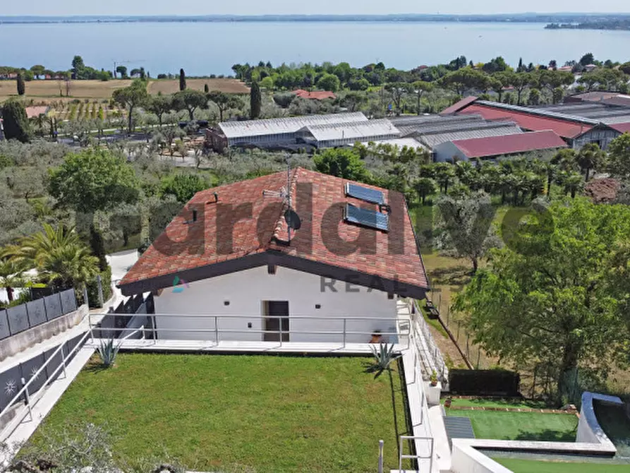 Immagine 51 di Villa in vendita  in Via Monte Tapino a Padenghe Sul Garda