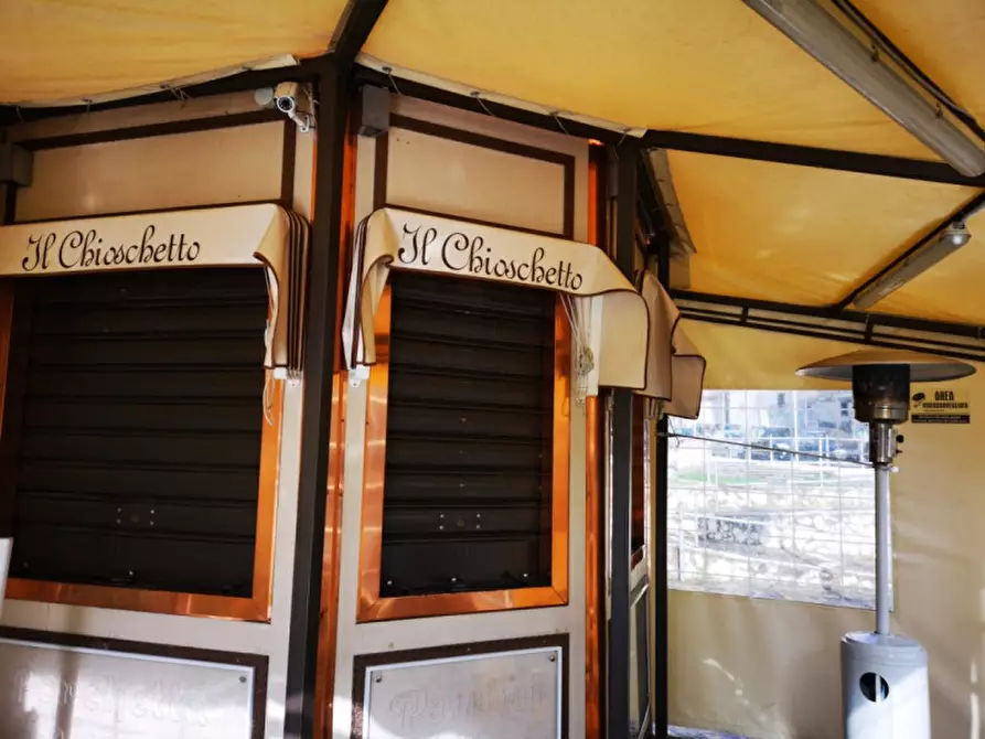 Immagine 2 di Attività commerciale in vendita  in Via Veneto a Eboli