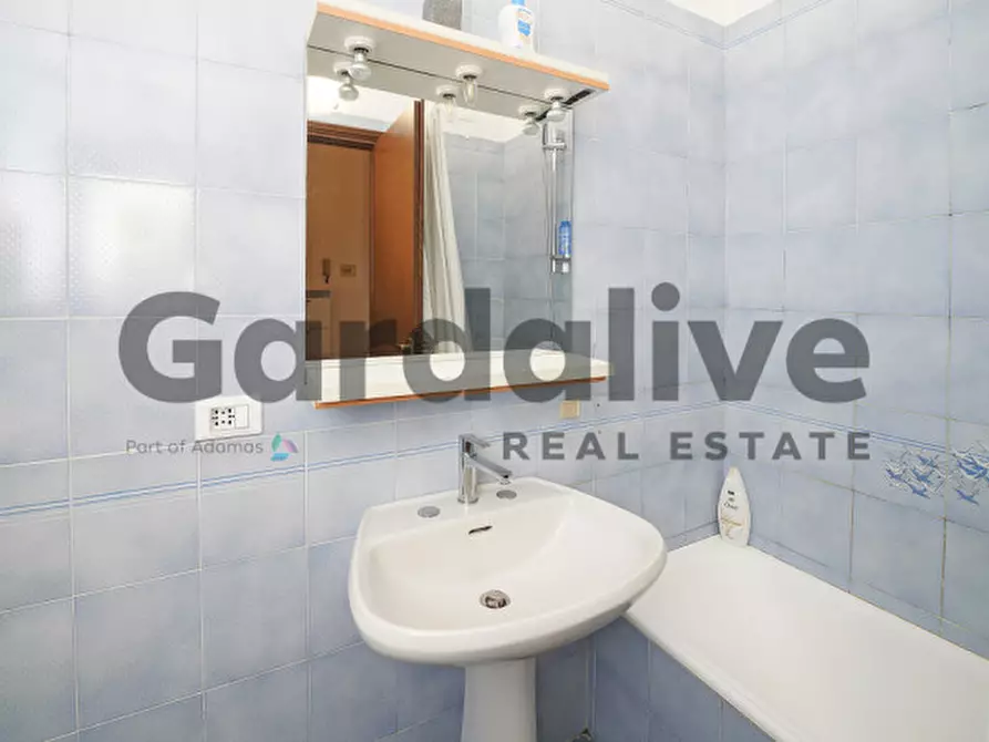 Immagine 10 di Appartamento in vendita  in Via Monte saltarino 3 a Soiano Del Lago