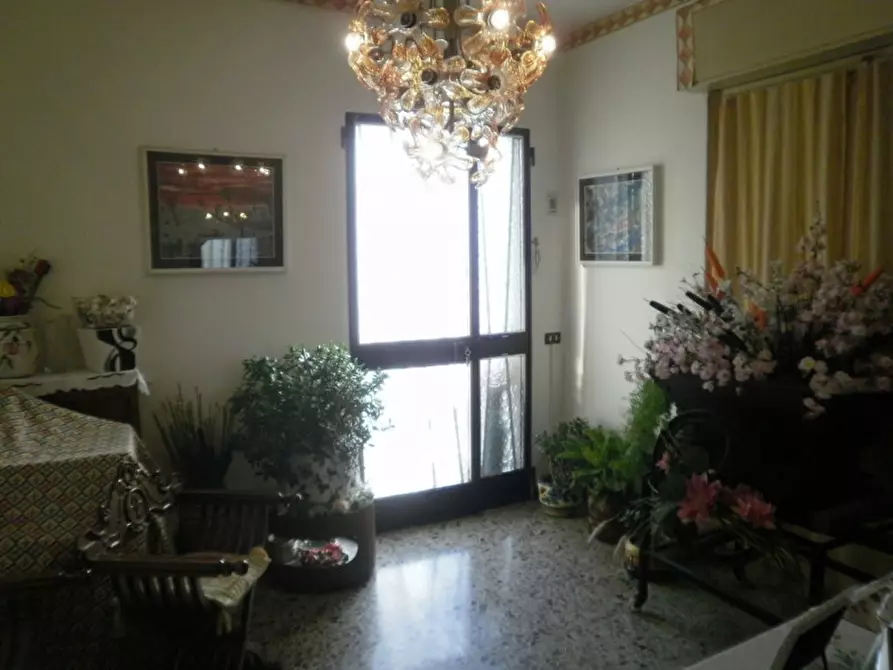 Immagine 2 di Casa indipendente in vendita  a Pegognaga