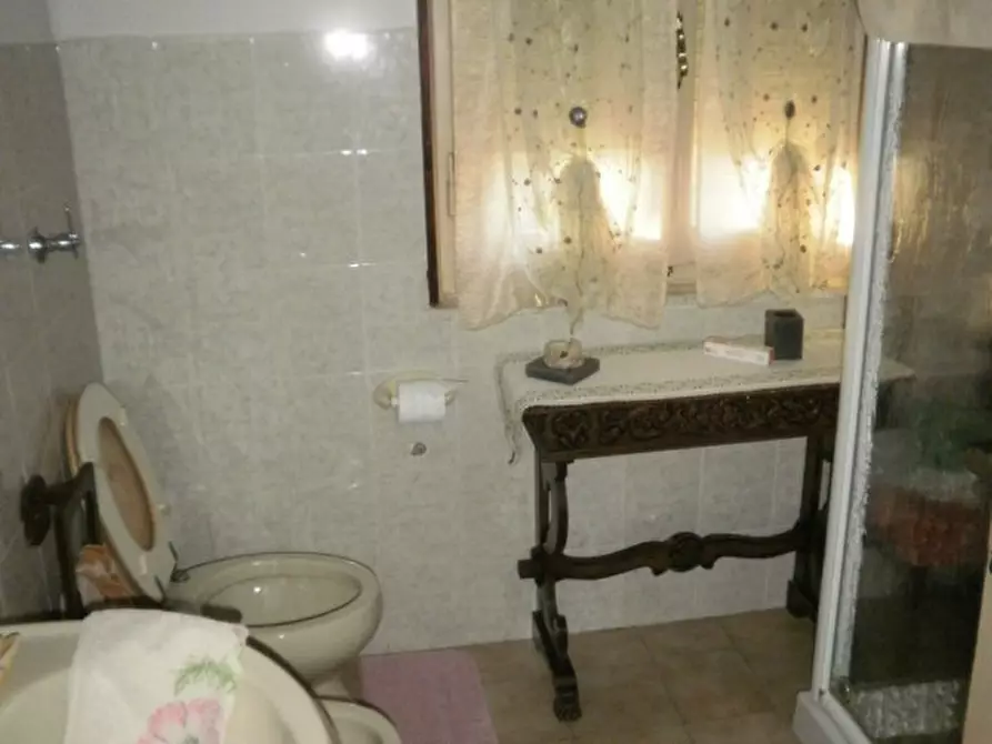 Immagine 9 di Casa indipendente in vendita  a Pegognaga