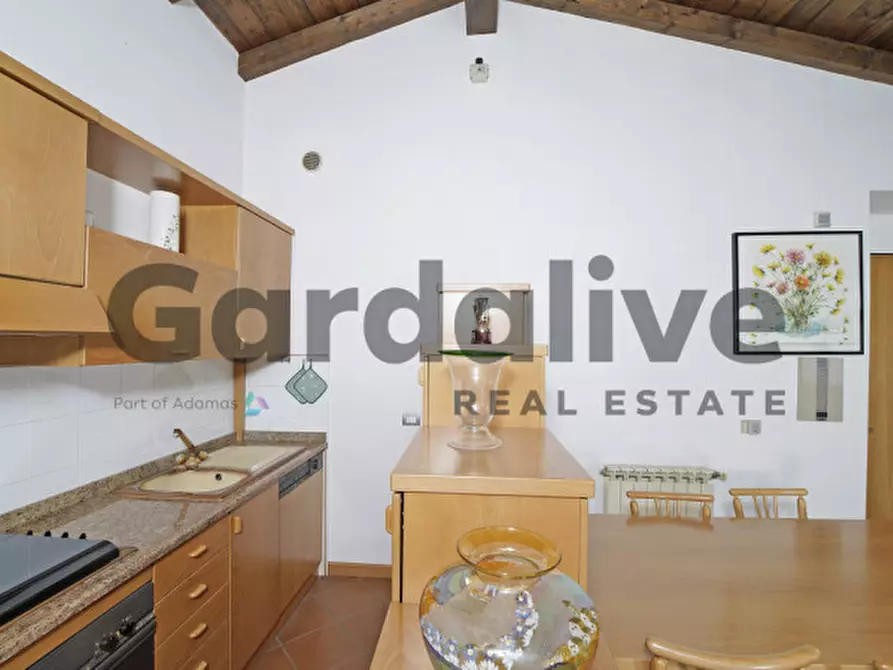 Immagine 8 di Appartamento in vendita  in Via X giornate 148 a Soiano Del Lago