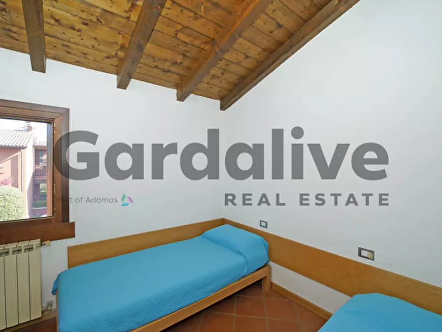 Immagine 11 di Appartamento in vendita  in Via X giornate 148 a Soiano Del Lago