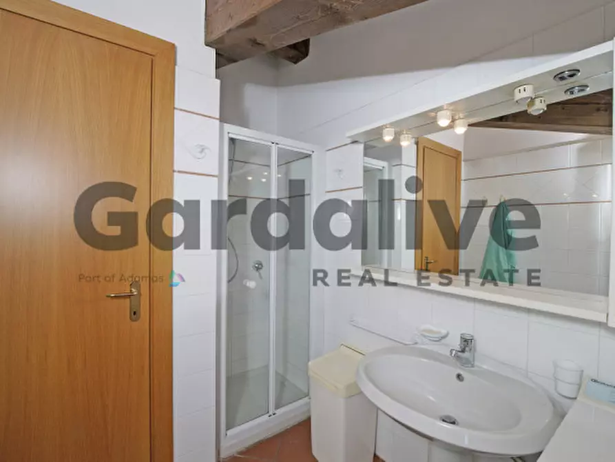 Immagine 16 di Appartamento in vendita  in Via X giornate 148 a Soiano Del Lago