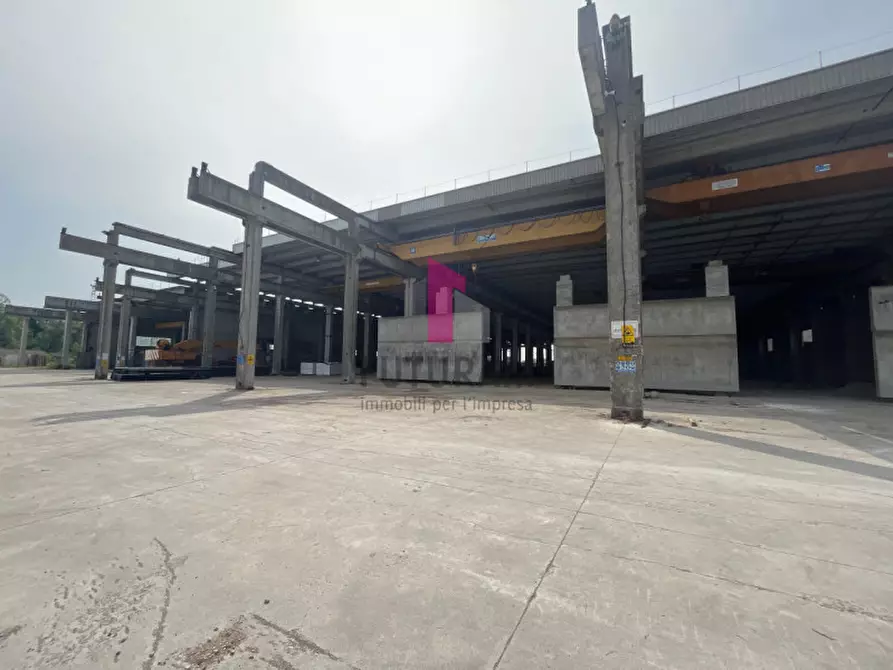 Immagine 4 di Capannone industriale in affitto  in via valsugana a Cittadella
