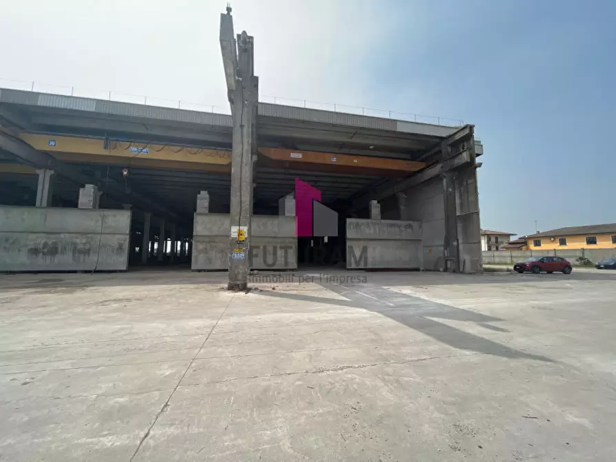 Immagine 6 di Capannone industriale in affitto  in via valsugana a Cittadella