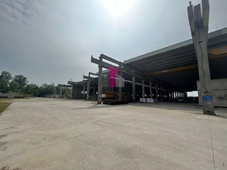 Immagine 7 di Capannone industriale in affitto  in via valsugana a Cittadella