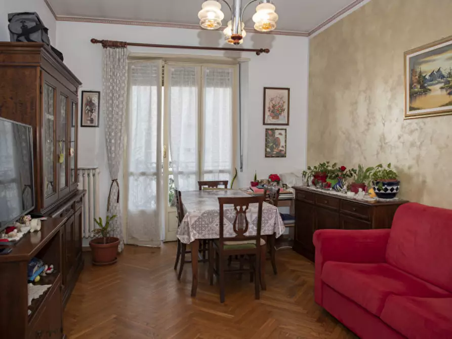 Immagine 5 di Appartamento in vendita  in Via Mombasiglio 3 a Torino