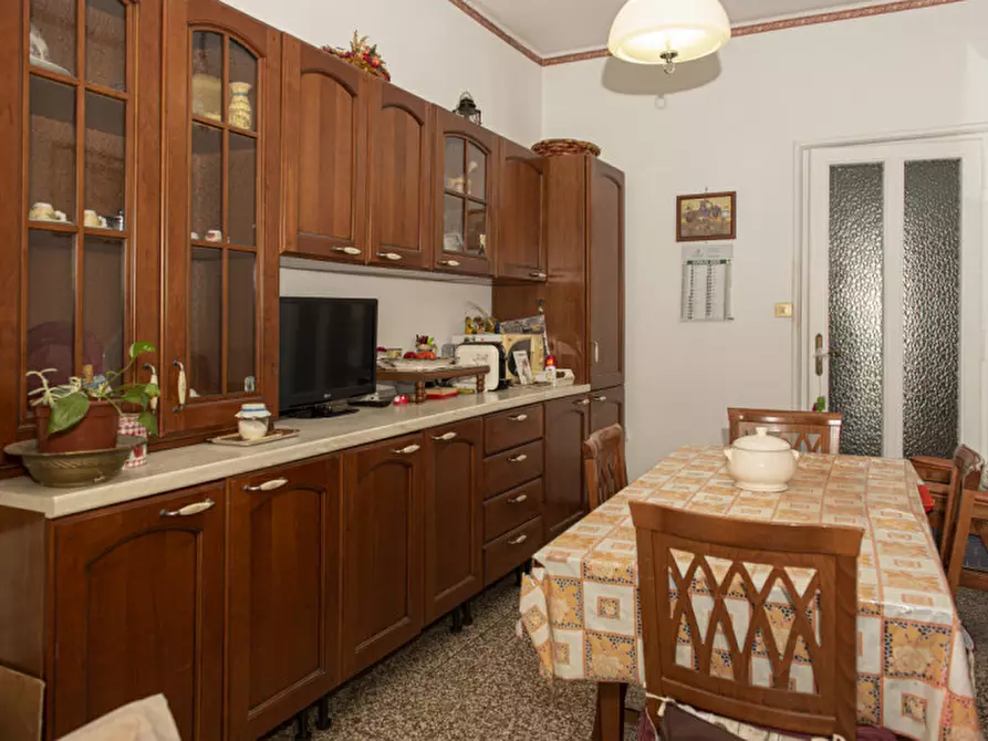 Immagine 10 di Appartamento in vendita  in Via Mombasiglio 3 a Torino