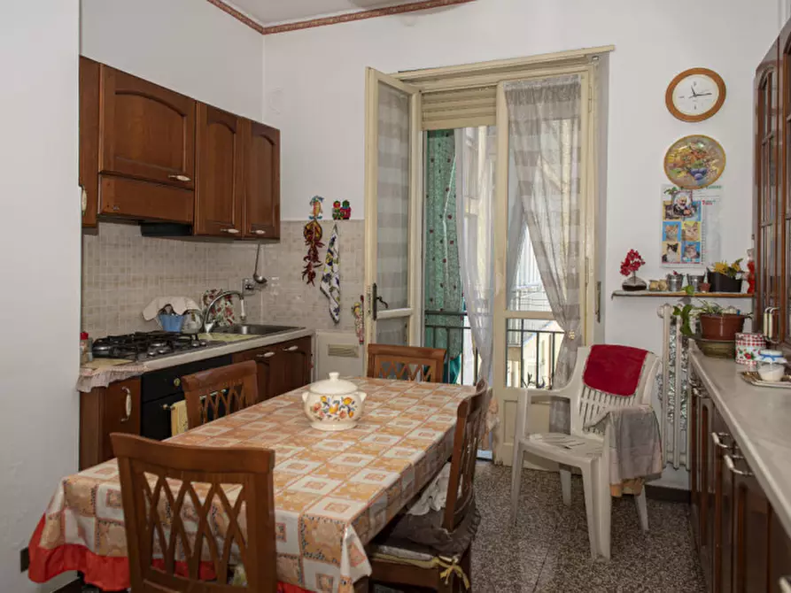 Immagine 11 di Appartamento in vendita  in Via Mombasiglio 3 a Torino