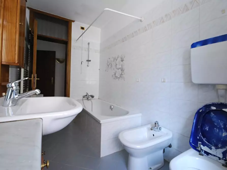 Immagine 7 di Appartamento in vendita  in Via Roma a Lorenzago Di Cadore