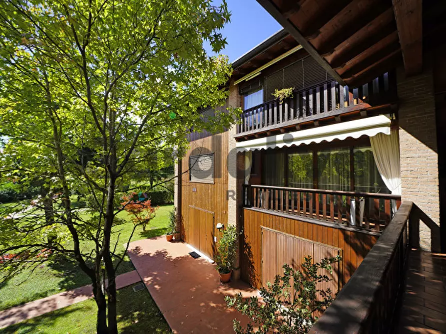 Immagine 34 di Appartamento in vendita  in Via X giornate, 144 a Soiano Del Lago