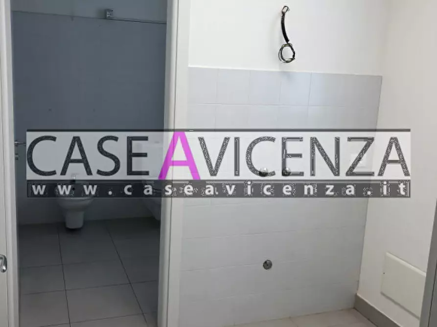 Immagine 23 di Ufficio in affitto  in via de gasperi a Grisignano Di Zocco